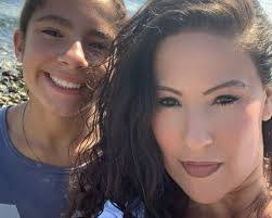 Marta Wray's Instagram, Twitter & Facebook