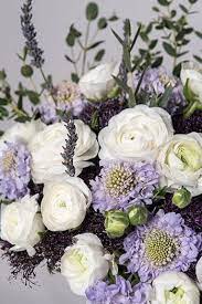 It's a great, easy way to order all your flowers at once. These Vogue Approved Mail Order Flowers Are Legit The Most Stylish Blooms We Ve Seen Flower Arrangements Center Pieces Beautiful Flower Arrangements Order Flowers