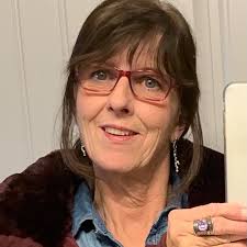 It's bath time for Cindy the baboon... and she's decided to brush her  teeth.! 🐒😆#baboon #Namibia #animallover #cuteanimals #adorable