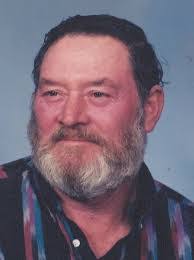 Travis Lilley's Instagram, Twitter & Facebook