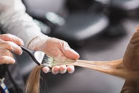 Platin blond werden ohne gelbstich! Blonde Haare Farben Der Richtige Farbton Fur Jeden Typ