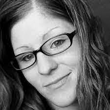 Danielle Berkey's Instagram, Twitter & Facebook