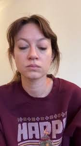 Deena Andrews's Instagram, Twitter & Facebook