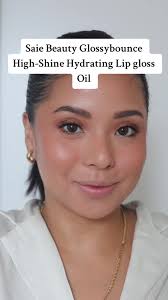 @Saie Glossybounce lip gloss oil in push is such a milky chocolatey colour  great for the Fall 🤎🤤🍂 #highshine #lipoil #saiehello #saiebeauty  #saiebeautylipglossoil #saiebeautylipoilpush #saiebeauty ...