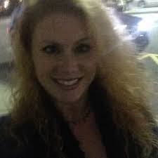 Heather Castleman's Instagram, Twitter & Facebook