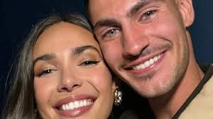 La modelo Ana Moya y el portero del Leganés Diego Conde se comprometen  cinco meses después de anunciar su relación