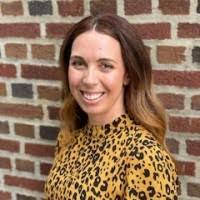 Kara Frost's Instagram, Twitter & Facebook