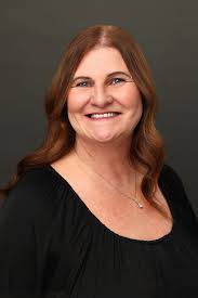 My time with the Lifetouch/Shutterfly team at their HQ was an absolute  blast—filled with laughs, Aha's, and some seriously awkward photos. This  incredible team captures memories at JCPenney Portrait Studios across the