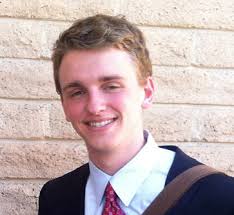Michael Everett Named National Impromptu Speaking Champion