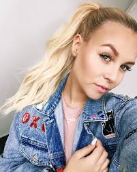 pin von sabrina arn auf dagi bee dagi bee promi style frauentag