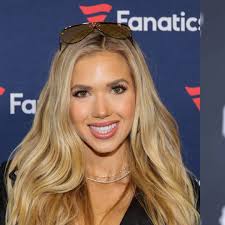 Meet Taylor Swift's beauty queen pal Gracie Hunt — the Chiefs striking  heiress