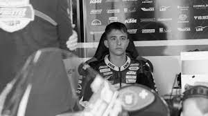 Moto 3 valencia can öncü his first race and his first victory in 15 years old. Oppng5r15h8gim