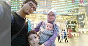 Nyai ratni pun menjawab tak kalah lembutnya, mau sayang….entotin nyai sampai sampai puas kagak. Pernah Dulu Merungut Dan Tak Puas Hati Pada Isteri Lepas Ubah Semuanya Baru Temui Bahagia Pa Ma