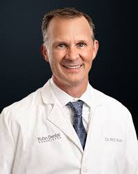 Michael Kopa's Instagram, Twitter & Facebook