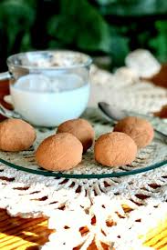 Hot Chocolate Bombs Recipe Homemade Hot Chocolate Chocolate Bomb Hot Chocolate