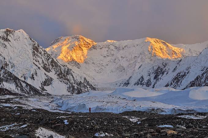 Lithuanian mountaineer goes missing in Kyrgyzstan - LRT
