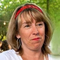 Kimberly Fayard's Instagram, Twitter & Facebook