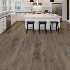 Let's take a close look at the pros and cons of vinyl flooring, the best brands, where you can buy it, and go over. Lifeproof Alexandria Oak 8 7 In W X 47 6 In L Luxury Vinyl Plank Flooring 20 06 Sq Ft Case I1449109l The Home Depot