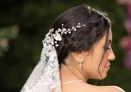 Beauty as it was 👰🏻‍♀️😍 simplicity lovers #maricahairpieces #bridal  #engagement #soiree #hairpiecesforwomen #hairbands #hairpins #hairpieces  #pearls #crystals #clay #bride #whitepieces #elegant #simple #simpilicity  #madewithlove #egypt ...