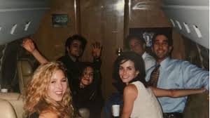 Courteney bass cox (previously cox arquette; Courteney Cox Picture Friends Actress Shares Photo Of Cast Before Show Aired Ents Arts News Sky News