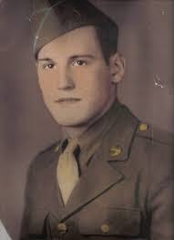 Lilly Laird's Instagram, Twitter & Facebook