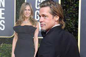 But it was the backstage photos of the two actors congratulating each other that set tongues wagging! Jennifer Aniston Brad Pitt Erneuter Bruch Gala De