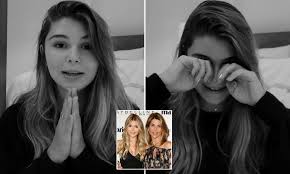 Lori Loughlin S Daughter Olivia Jade Was Bullied Daily Mail Online Olivia jade late night at the club. lori loughlin s daughter olivia jade