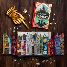 This beautifully produced boxed set is the perfect introduction to the harry potter series, and an impressive gift for new readers and lifelong fans alike. An Exclusive Look Inside The Minalima Edition Of Harry Potter And The Chamber Of Secrets Wizarding World