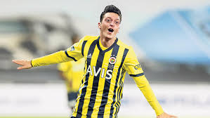 Football player @fenerbahce ⚽ mesut özil ретвитнул(а) ᴀʀᴅᴀ öᴄᴀʟ. Son Dakika Fenerbahce Mesut Ozil Transferini Bitirdi Ozel Ucakla Geliyor Fenerbahce Spor Haberleri