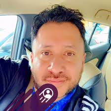 Jake Rosencranz fue alcanzado por un rayo mientras se encontraba en la  playa. Aunque la tormenta estaba a kilómetros de distancia, el rayo cayó de  manera inesperada. ➡️ uni.vi/AHOT106cNsZ