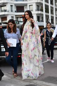 We would like to show you a description here but the site won't allow us. How Deepika Padukone Makes Her Most Casual Looks Glamorous Vogue