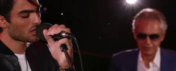 Andrea bocelli was born on september 22, 1958 in the italian province of pisa, in lajatiko, and from an early age was very gifted with musical talents. Andrea Bocelli Und Sein Hubscher Sohn Singen Etwas Von Ed Sheeran Was Die Kinnladen Von Fans Runterklappen Lasst