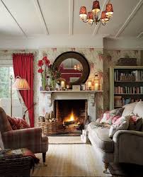 Discover design inspiration from a variety of small living rooms, including color, decor and storage options. Small Country Living Room Design