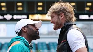 Yes, mayweather will turn 44 four days after the event. Who Is Fighting In The Floyd Mayweather Logan Paul Undercard As Com