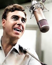 Tapsan tahdissa. John Wayne -leffabiisi. JOHNNY HORTON: 'North To Alaska'.  1960. Wiki: "**John LaGale Horton** (April 30, 1925