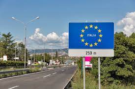 Ook via deze route moet je flink betalen. Wat Is De Beste Route Naar Italie Tol Tanken Etappehotels Info