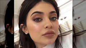 How Eye Color Transformed How These Celebrities Look Ivanka trump's eyes change colors vanessa trump weight height hair color eye color body stats.