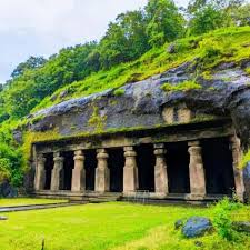 Mumbai: Elephanta Caves Guided Tour ...