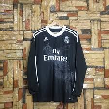 Yohji yamamoto s real madrid shirt hot or not real madrid. Yohji Yamamoto X Adidas X Real Madrid Men S Fashion Activewear On Carousell