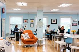 Spring into action in kansas city, the city of fountains, and discover the source of success for corporations such as seaboard and sprint. Six Kansas City Coworking Studios To Inspire You