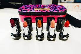 Mac Jacobs Limited Edition Cat S Meow Five Piece Petite Le Marc Lipsticks Creme Collection Sultry Glide On Ur Lips Mac Makeup Earbuds Electronic Products
