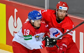Bielorusko a lotyšsko súťažili o uskutočnenie majstrovstiev sveta proti fínsku, ktoré hostilo majstrovstvá sveta osemkrát.v hlavnom meste lotyšska boli naposledy majstrovstvá v roku 2006. G Z5uiz6r Ewsm