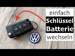 Vw Golf 7 Schlussel Batterie Wechseln So Einfach Gehts Youtube Vw Golf 7 Golf 7 Batterien