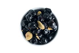 Olive nere infornate confezione da 500gr. Olive Al Sale Secco Le Nostrane Olive E Antipasti