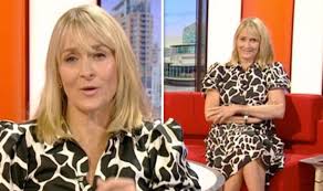 Bbc breakfast host louise minchin is to leave the bbc after almost 20 years. Louise Minchin Left Red Raced After Huge Wardrobe Blunder On Bbc Breakfast Tv Radio Showbiz Tv Express Co Uk