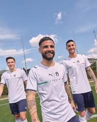 University of pretoria fc 1. Espn Fc On Twitter Italy Have Released Their New Away Kit For Euro 2020 Thoughts