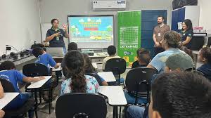 Transporte escolar passa por fiscalização e ações educativas em Rio Negro e Coxim