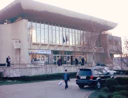 Focşăneanul este membru al asociaţiei fotografilor din românia din anul 2011 şi expune din anul 2010 fotografii, având la activ mai multe expoziţii personale. Casa De CulturÄ A Sindicatelor Din PloieÈti Wikipedia