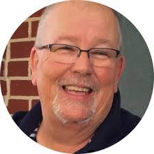 Jennifer Baumbach's Instagram, Twitter & Facebook