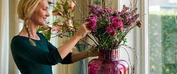 Cutting guarantees that at least some of my flowers will. How To Take Care Of Bulb Flowers In 7 Steps You Can Do It